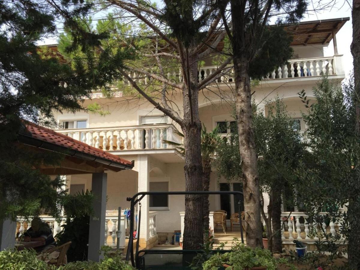 Apartments Ivica - With Parking 宁 外观 照片