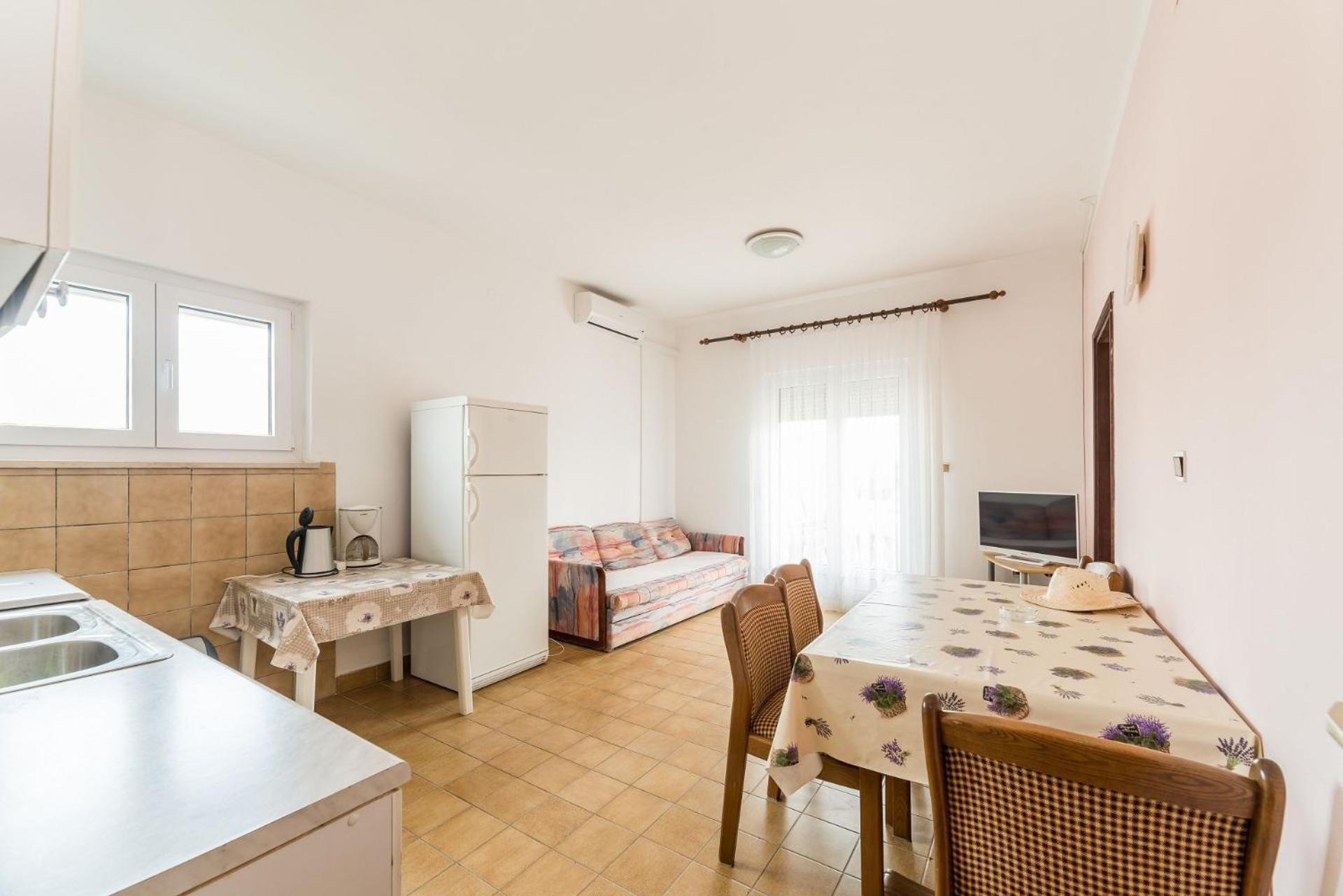 Apartments Ivica - With Parking 宁 外观 照片