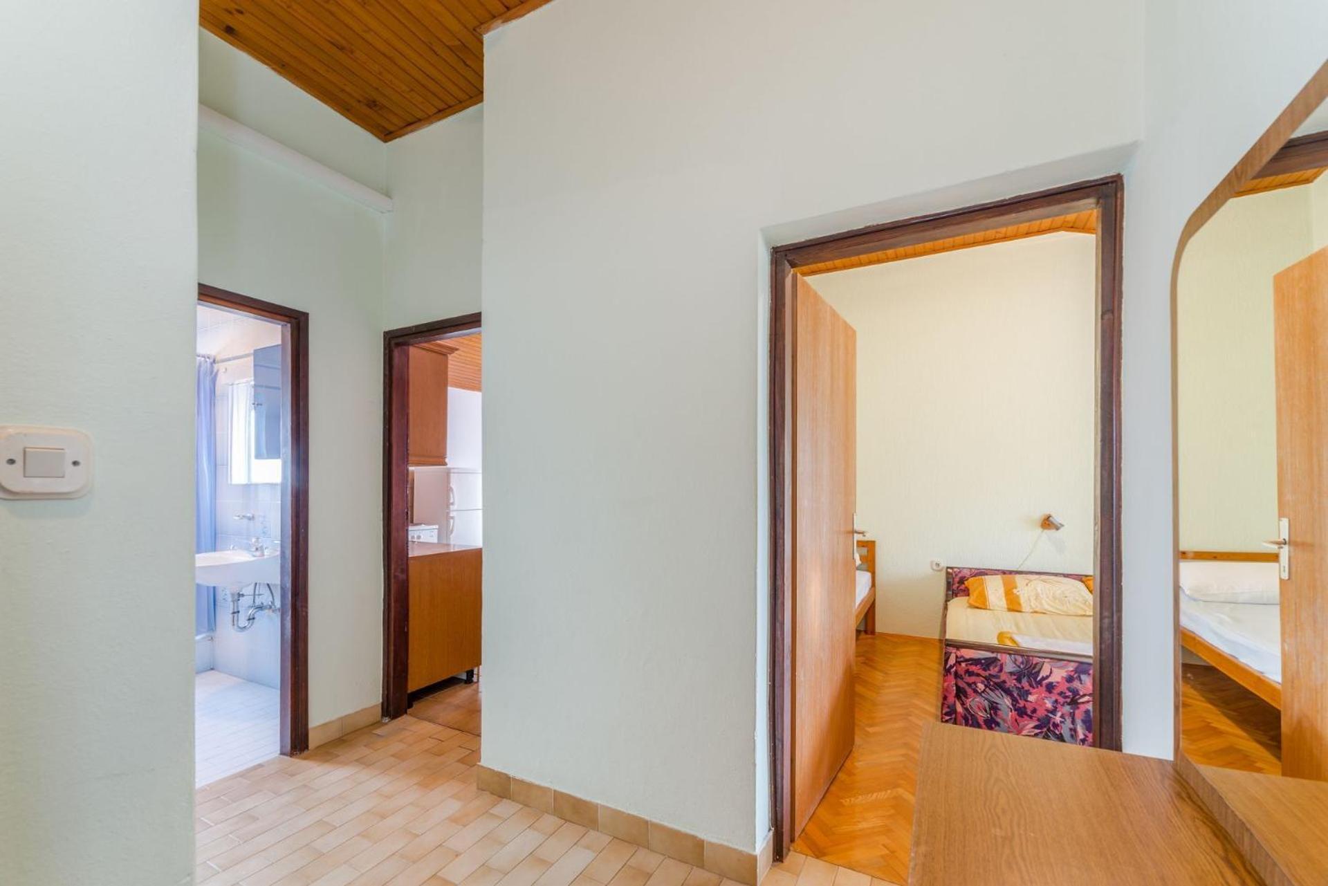 Apartments Ivica - With Parking 宁 外观 照片